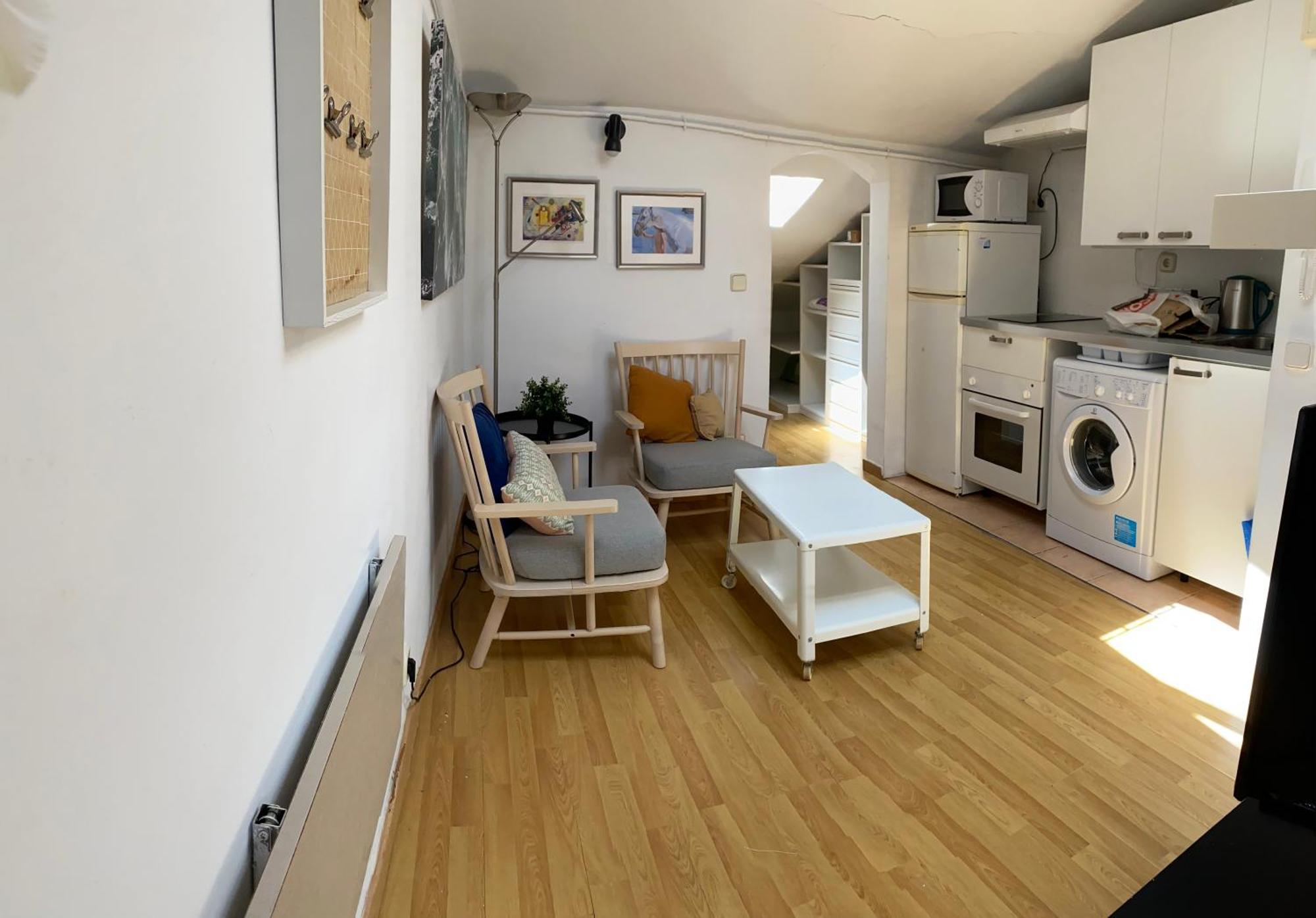 San Bernabe, Apartamento Para 2 En Las Vistillas Junto A Metro Puerta De Toledo Madrid Exterior photo